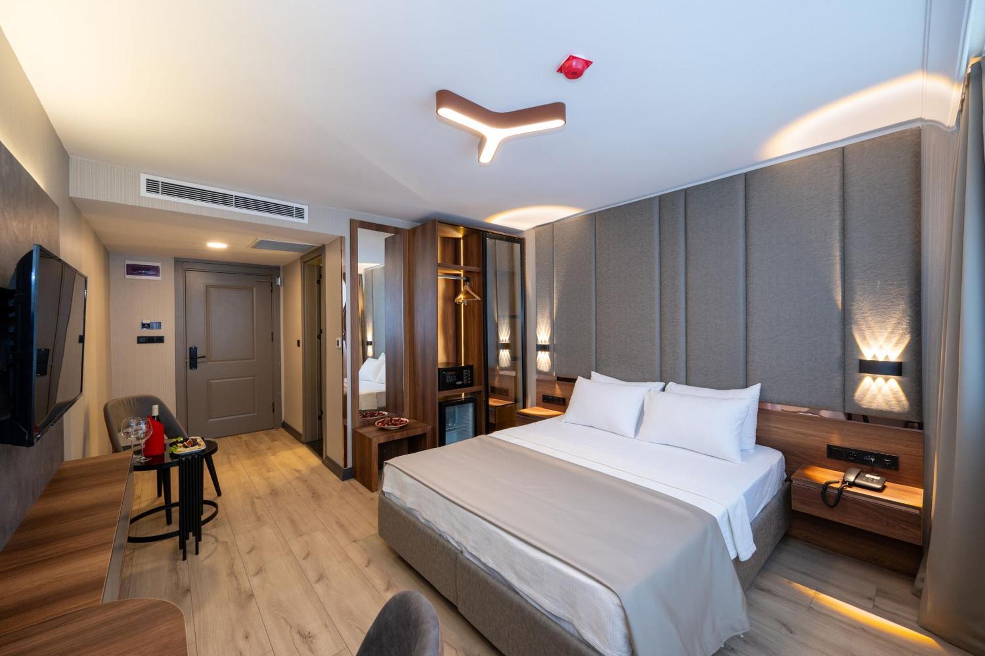 Vess Hotel Istanbul Exterior foto